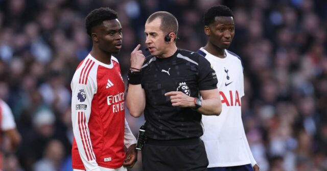 Súboj Arsenalu s Tottenhamom bol dvakrát odložený kvôli chybe technológie.