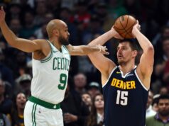Nikola Jokic nazbiera 30, keď sa Nuggets vzdiali od Celtics NBA: Boston Celtics v Denveri Nuggets