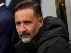 Nottingham Forest označil Vitora Pereiru za štvrtého manažéra sezóny po prepustení Seana Dycheho Potom manažér Wolves Vitor Pereira pred zápasom Premier League v Newcastle