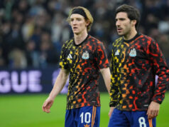 Novinár: Manchester United sleduje dvojitý prestupový nájazd Newcastlu Novinár: Manchester United sleduje dvojitý prestupový nájazd Newcastlu