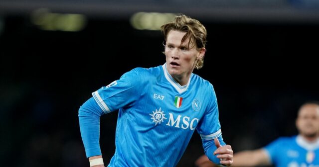 Neapolský stredopoliar Scott McTominay bol spájaný s úžasným návratom do Manchestru United