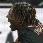 Jeremy Jacquet zo Stade Rennais v akcii počas zápasu Ligue 1 McDonald's medzi AS Monaco FC a Stade Rennais FC