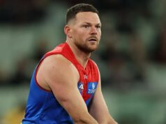 Objavili sa nové podrobnosti o bitke počas Boxing Day, pri ktorej boli obvinení hviezdy AFL Steven May a Dion Prestia Na súde sa objavili podrobnosti o bombe okolo bitky počas Boxing Day, do ktorej sa údajne zapojili hviezdy AFL Steven May (na obrázku) a Dion Prestia.