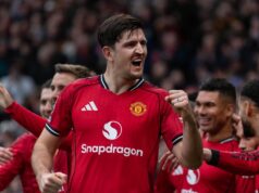 Objavuje sa postoj šatne Man Utd k novej zmluve s Harrym Maguire – „Šialenstvo“ Harry Maguire oslavuje gól Manchestru United