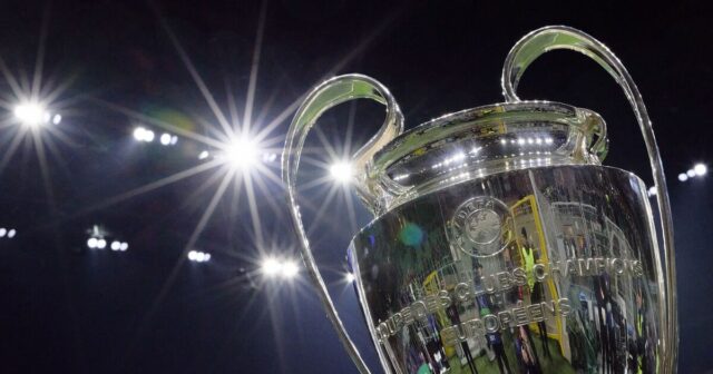 Organizácia šampiónov posledných 16 čerpá kompletné informácie, zatiaľ čo Liverpool Taboola nad zástupným symbolom článku