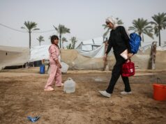 Ozbrojenci na mieste prinútili Lekárov bez hraníc zastaviť prácu v nemocnici Násir v Gaze | Správy o konflikte medzi Izraelom a Palestínou Ozbrojenci na mieste prinútili Lekárov bez hraníc zastaviť prácu v nemocnici Násir v Gaze | Správy o konflikte medzi Izraelom a Palestínou