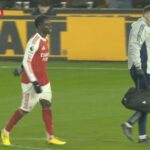 PRERUŠENIE: Bukayo Saka odkulhá, pretože Arsenal trpí veľkým strachom pred Tottenhamom