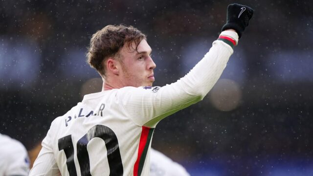 Palmer odmieta „nezmyselné“ reči, keď Bruno Fernandes posiela hetrik po sláve
