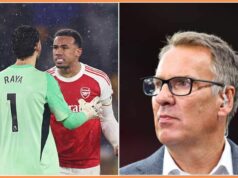 Paul Merson varuje pred „fľašou“ Arsenalu po kolapse Wolves David Raya a Gabriel z Arsenalu sa stretnú po tom, ako Tom Edozie z Wolverhamptonu Wanderers strelil druhý gól svojho tímu počas zápasu Premier League...