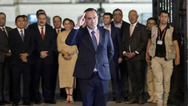 Peru odvolalo prezidenta Josého Jeriho za obvinenia z korupcie | Peru odvolalo prezidenta Josého Jeriho za obvinenia z korupcie | Newsfeed