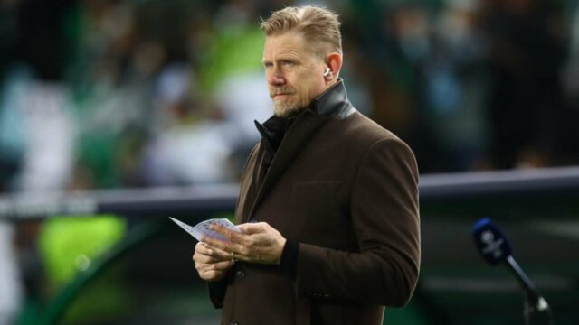 Peter Schmeichel nevedel, kto je Senne Lammens, keď ho Man Utd prvýkrát podpísal
