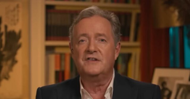 Piers Morgan hovorí do kamery