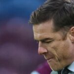 Po tom, čo sa Burnley opäť ponížil pred ďalšími „návalmi hnevu“ fanúšikov, bol Parker vyhadzovaný