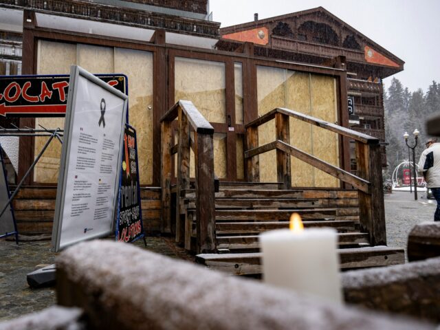 Počet obetí požiaru v alpskom bare na Nový rok sa zvýšil na 41 | Policajné správy
