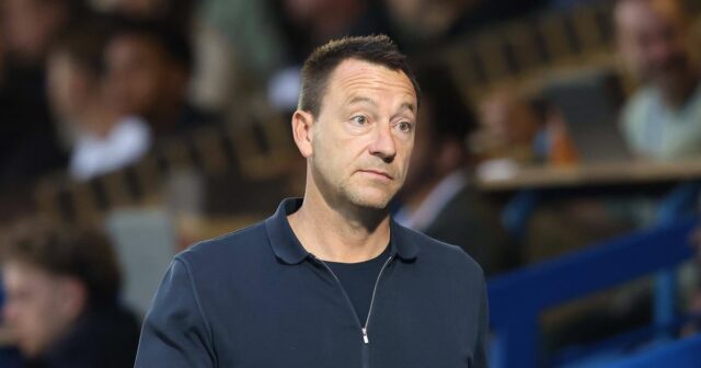 Od odchodu do dôchodku sa John Terry ešte len nedočká manažérskeho koncertu