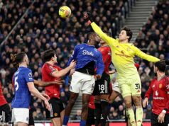 Poverčivý stopér Man United, ktorý NErád sleduje futbal: Senne Lammens o prispôsobovaní sa životu v Manchestri, boji v rozohrávke a americkom športe, ktorým je posadnutý Senne Lammens bol v pondelok večer hrdinom Man United proti Evertonu