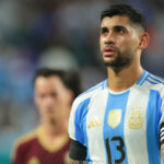 Pozastavenie Cristiana Romera: Šokujúci zápas: kapitán Spurs bol vylúčený a suspendovaný na štyri zápasy