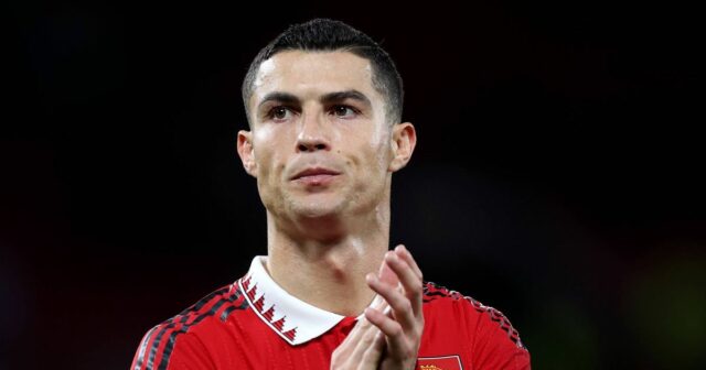 DŽEDDAH, SAUDSKO ARÁBIA - 30. apríla: Cristiano Ronaldo z Al Nassr reaguje počas elitného semifinále Ligy majstrov AFC medzi Al Nassr a Kawasaki Frontale na štadióne King Abdullah Sports City Hall 30. apríla 2025 v Jeddah v Saudskej Arábii. (Foto: Yasser Bakhsh/Getty Images)