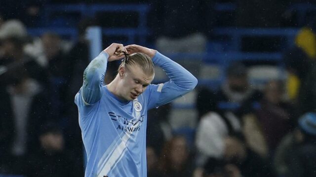 Prečo Haaland nehrá za Man City v súboji Premier League 2025-2026 s Leedsom?
