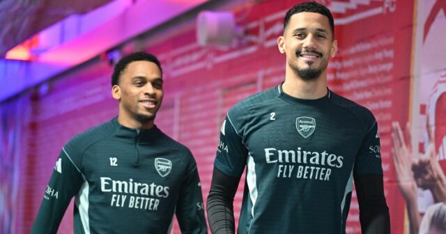 urrien Timber a William Saliba počas tréningu Arsenalu