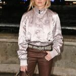 Leah Williamsonová vyvolala búrku, keď kapitán Arsenalu a levíc v pondelok večer vystúpil na šou Burberry.