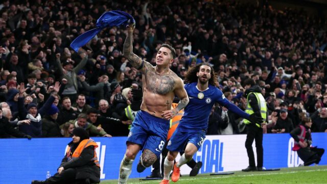 Premier League – Enzo Fernandez sa stal víťazom, keď Chelsea porazila West Ham 3:2
