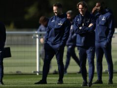 Prepustený člen personálu Thomas Frank po odchode z Tottenhamu vydal úprimné vyhlásenie Joe Newton, úplne vľavo, opustil Tottenham Hotspur spolu s Thomasom Frankom a tromi členmi Dánovho trénerského štábu.