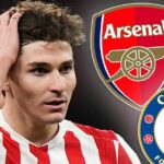 DŽDDAH, SAUDSKÁ ARÁBIA - JANUÁR 08: Julian Alvarez z Atlética Madrid sa pozerá počas semifinálového zápasu španielskeho Superpohára medzi Real Madrid a Atletico Madrid na štadióne King Abdullah Sports City Hall 8. januára 2026 v Jeddah v Saudskej Arábii. (Foto: Yasser Bakhsh/Getty Images)