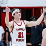 Prípravné basketbalové play-off: Joe Sterling & Co. vedie Harvard-Westlake pred La Miradou