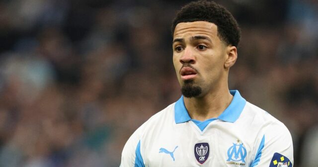 Pundit požaduje internú kontrolu po tom, čo hviezda Arsenalu Ethan Ethan Nwaneri