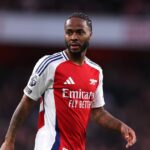 Raheem Sterling počas zápasu Premier League medzi Arsenal FC a Crystal Palace FC na Emirates Stadium.