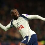 Randal Kolo Muani zostane v Tottenhame aj napriek postupu Juventusu