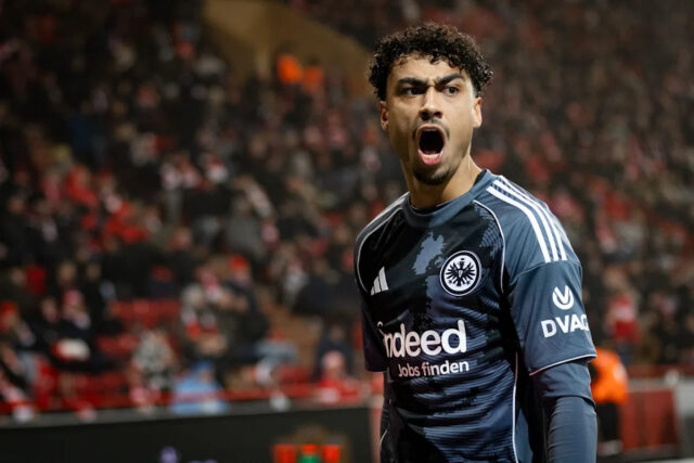 Real Madrid, Barcelona medzi top klubmi, ktoré sledujú 22-ročného nemeckého obrancu – správa
