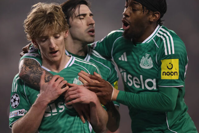 😱 Rekordné: Newcastle vedie po polčase 5:0! 😱 Rekordné: Newcastle vedie po polčase 5:0!