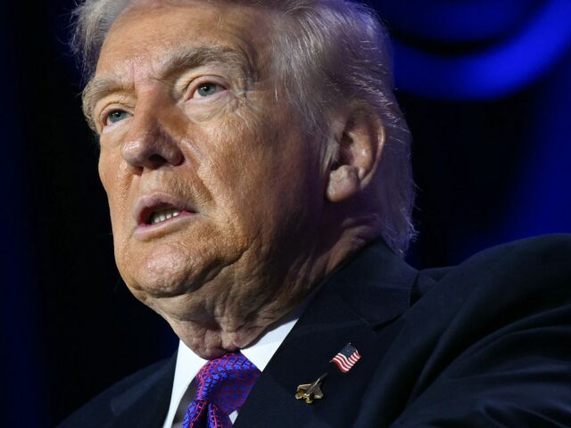 Republikáni odsudzujú rasistický Trumpov video príspevok zobrazujúci Obamov ako opice | Správy Donalda Trumpa
