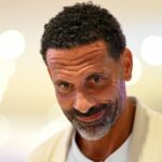 Rio Ferdinand bol nútený použiť invalidný vozík so „šialenou“ bolesťou, pretože zranenia dobiehali | Futbal | Šport