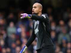 Robert Sanchez ukazuje skutočné farby a posiela spoluhráčom z Chelsea brutálne úprimný odkaz Robert Sanchez z Chelsea počas zápasu Premier League medzi Chelsea a Burnley na Stamford Bridge 21. februára 2026 v Londýne, Spojené kráľovstvo