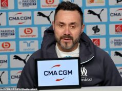 Roberto De Zerbi ODCHÁDZA Marseille: Cieľ Man United odchádza z Ligue 1 „zničený postojom svojich hráčov“ – a uvádza kluby Premier League do pohotovosti Roberto De Zerbi s okamžitou platnosťou opustil Marseille, oznámil francúzsky klub