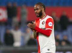 Robin van Persie reaguje na debut Raheema Sterlinga vo Feyenoorde po odchode z Chelsea Robin van Persie reaguje na debut Raheema Sterlinga vo Feyenoorde po odchode z Chelsea