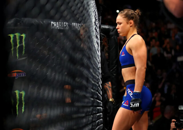 Ronda Rousey: Clevelandská klinika našla alternatívne vysvetlenie problémov podobných otrasom Download app from appStore