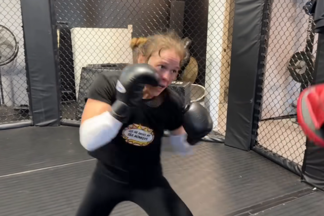 Ronda Rousey zdieľa prvé zábery z tréningu od rezervácie zápasu Download app from appStore