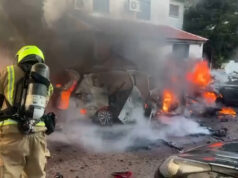 Rozptýlené požiare, škody viditeľné po celom Izraeli, keď Irán odvetne | Izraelsko-iránsky konflikt Rozptýlené požiare, škody viditeľné po celom Izraeli, keď Irán odvetne | Izraelsko-iránsky konflikt