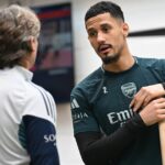 William Saliba počas tréningu Arsenalu
