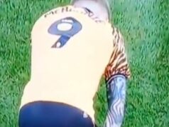 Šampión celebrít prerušil mlčanie po tom, čo silne zvracal na ruku, vyhral|Futbal|Športová aktivita Šampión celebrít prerušil mlčanie po tom, čo silne zvracal na ruku, vyhral|Futbal|Športová aktivita