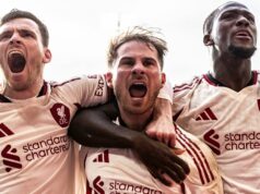 Scenár nočnej mory Liverpoolskej Ligy majstrov je jasný na ceste do finále Hráči Liverpoolu oslavujú gól