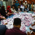 Sčítanie sa začína po uzavretí volebných miestností v prelomových bangladéšskych voľbách | Bangladéšske voľby 2026