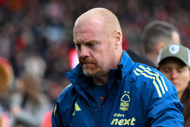 Sean Dyche prepustený z Nottingham Forest po žrebovaní Wolves
