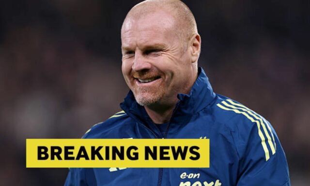 Sean Dyche sa ukazuje ako uchádzač Leicestru City uprostred zostupovej Sean Dyche je hlavným trénerom Nottingham Forest počas zápasu Premier League medzi Nottingham Forest a Wolverhampton Wanderers at the City...