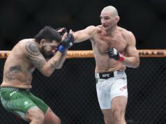 Sean Strickland prerušil víťaznú sériu Anthonyho Hernandeza víťazstvom TKO MMA: UFC Fight Night-Houston-Strickland vs Hernandez