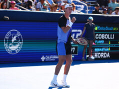 Sebastian Korda našiel svoju formu, dostal sa do finále Delray Beach Open DELRAY BEACH, FLORIDA – 21. FEBRUÁRA: Sebastian Korda z USA oslavuje proti Flaviovi Cobollimu z Talianska počas ich semifinálového zápasu mužskej dvojhry v Delray Beach Tennis Center 21. februára 2026 v Delray Beach na Floride. (Foto: Megan Briggs/Getty Images)